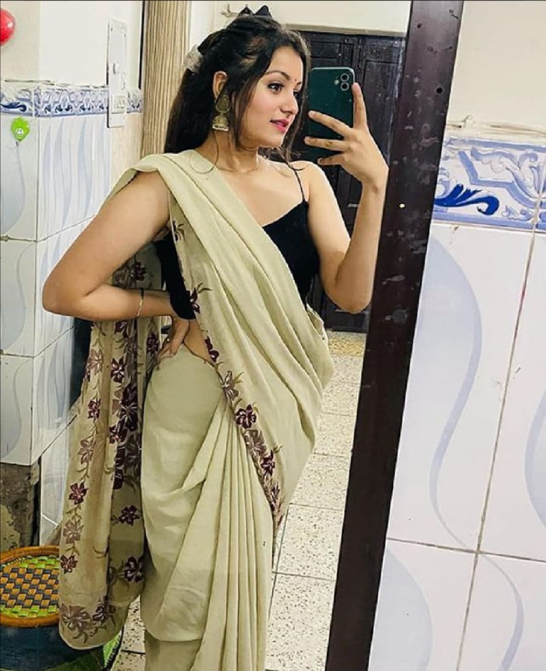 SAFE& GENUINE BEST GIRL🔥KOLHAPUR HOTEL&HOME SERVICE BOOK NOW