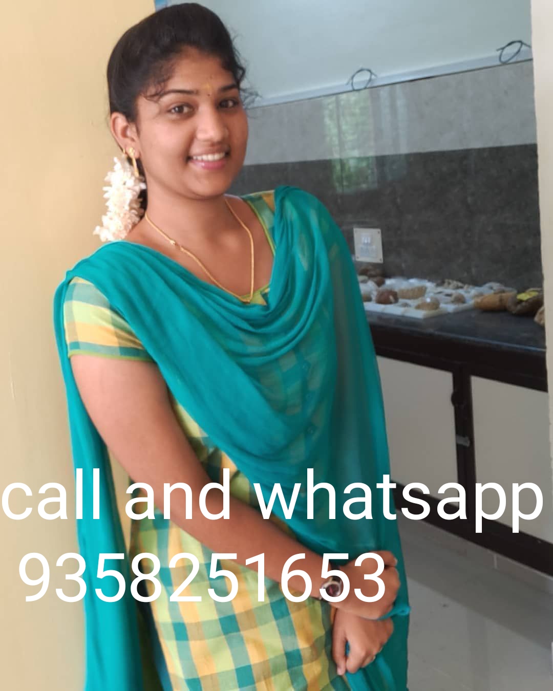 TAMIL GIRL AVAILABLE  FULL NIGHT  .  .