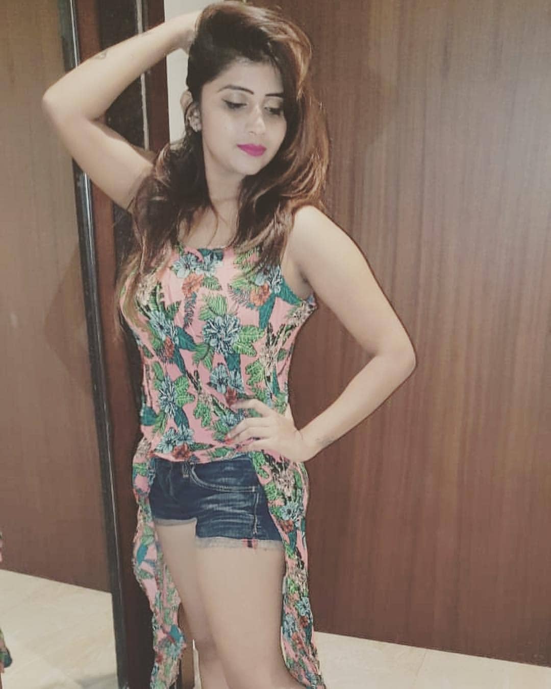 Pimpri chinchwad vip high profile college girl house wife available