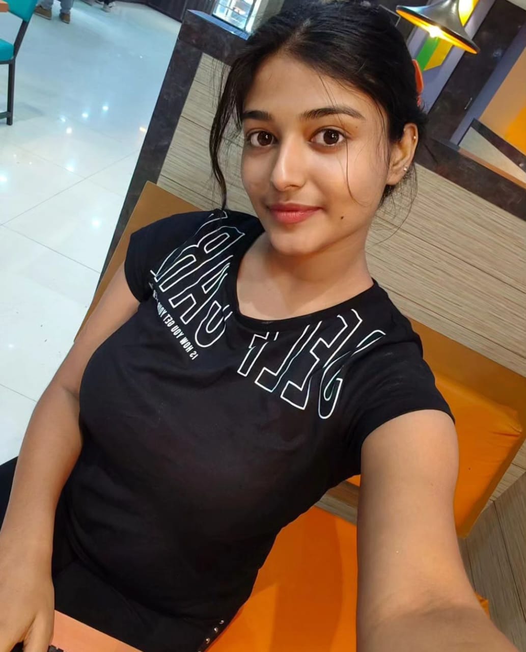 HAND TO HEND PAYMENT NEW MODEL HIGH PROFILE GIRL HOUSEWIFE AVAILABL 