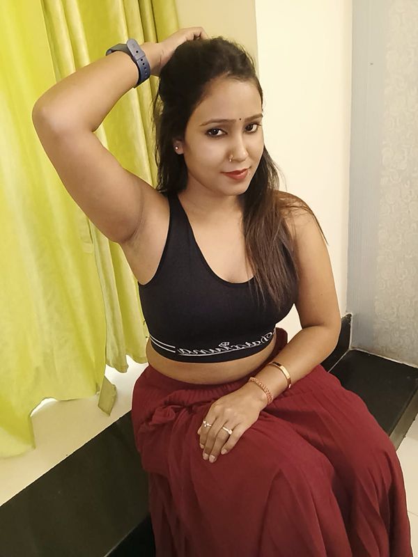 HUBLI LOW PRICE INDIPENDENT DOORSTEP BEST SEXY GIRL 