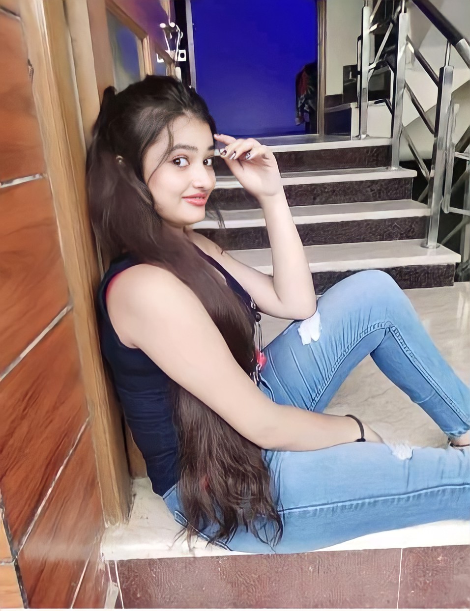 Pune high💯 profile best genuine call girl service college girl an
