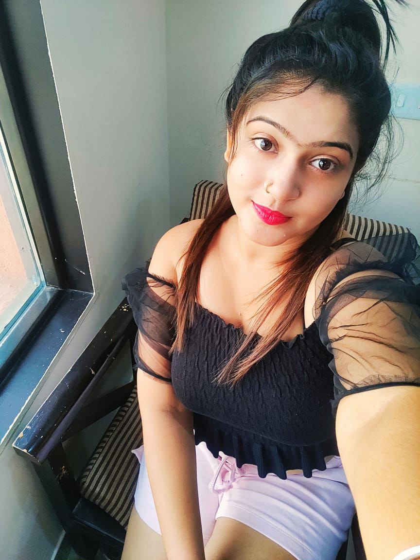 Deesa VIP GENUINE CASH PAYMENT HOT SEXY COLLEGE GIRL 