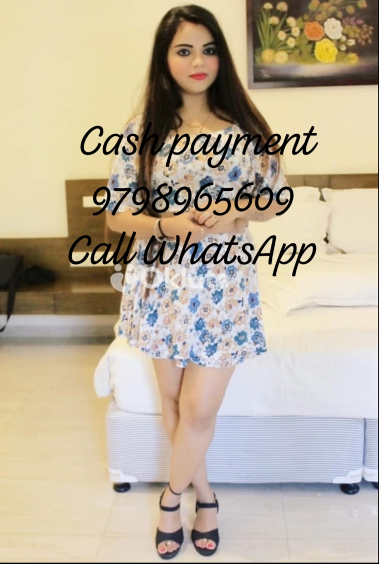 Chunabhatti low price VIP model college girl anytime available 