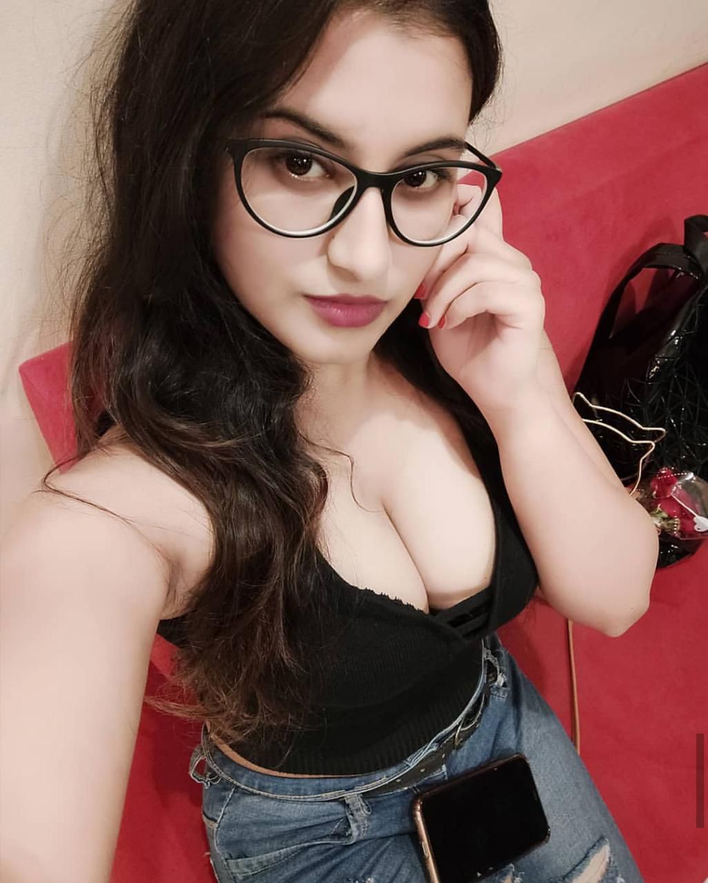 Rajkot full satisfied call girl service  hours available .