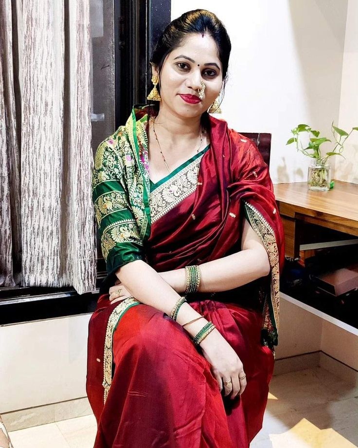 NASHIK SONALI SONAVANE WITH MARATHI COLLEGE GIRLS HOUSEWIFE 
