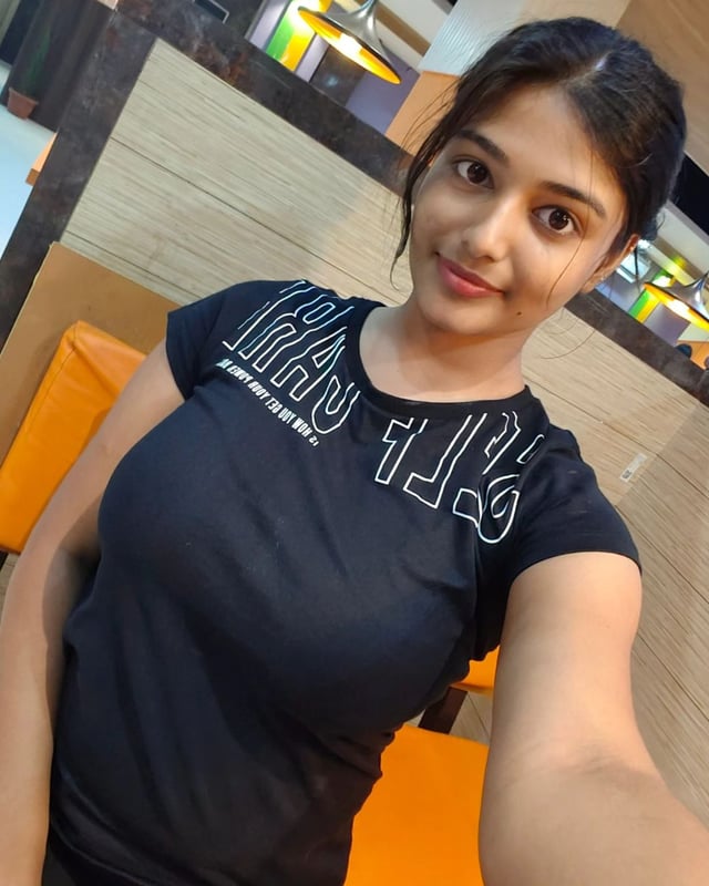 Ooty Low price trusted genuine independence college girl available. 