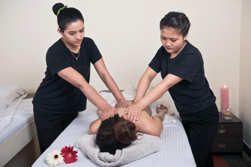 Female To Male Body Massage In Worli 