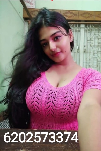 Alandi TOP MODEL SEXY COLLEGE GIRLS