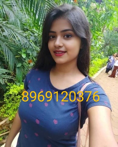 Mandi VIP hot and sexy model low prices college girls call me