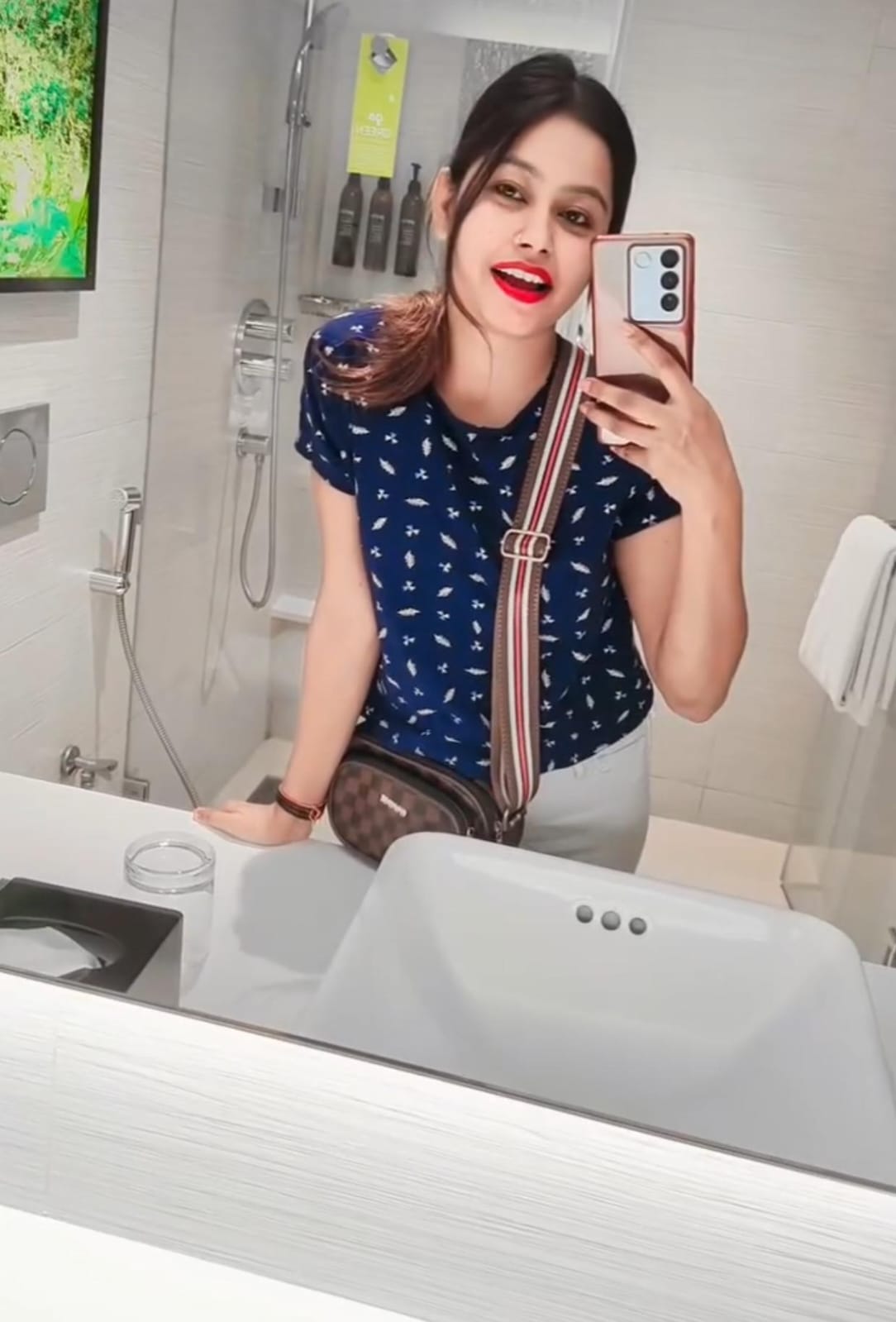 Escort service only cash payment  hour available all over Bangalore call girl VIP genuine service provide