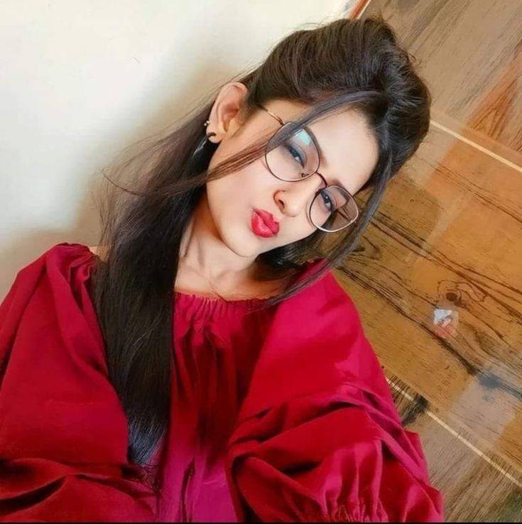 Sarara  hours👄 available low price unlimited💕 shorts VIP college girl and