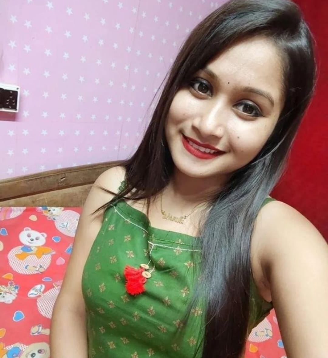 Pooja Gupta independent escort service call girls call me