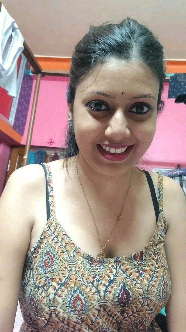 🆓 Confirmation Poori nangi hokar dungi Full Choot se garam Pani Nikalungi 🥵Low price No Extra charge min demo full