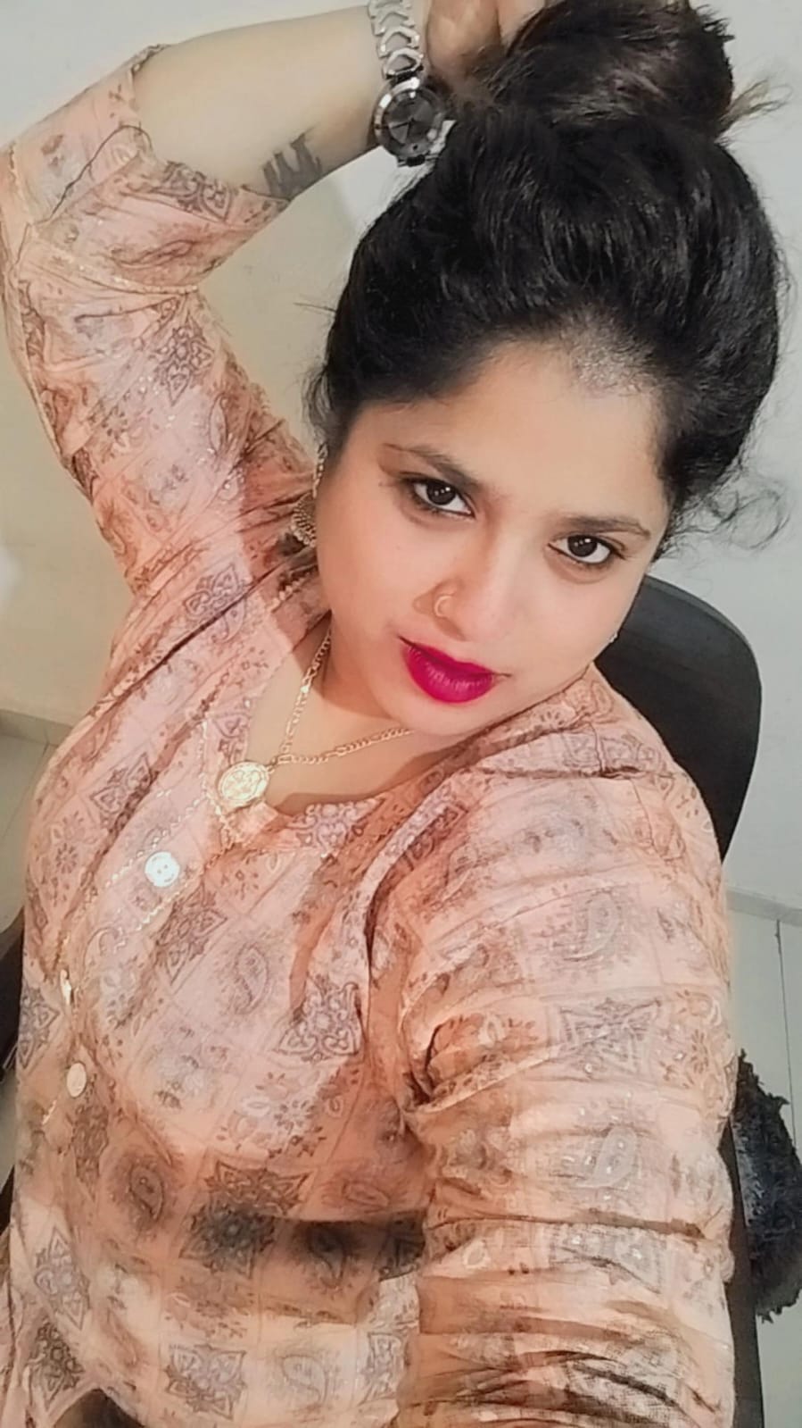 Hyderabad cash on delivery vip top model