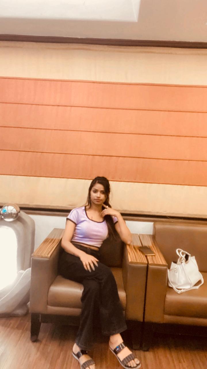 High quality independent girls escort service only hand cash payment  hour available all type grill available Telugu