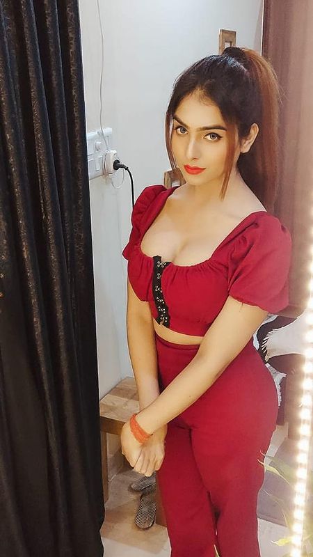 CALL POOJA LOW PRICE  safe and secure  Day and Night Call/WhatsApp