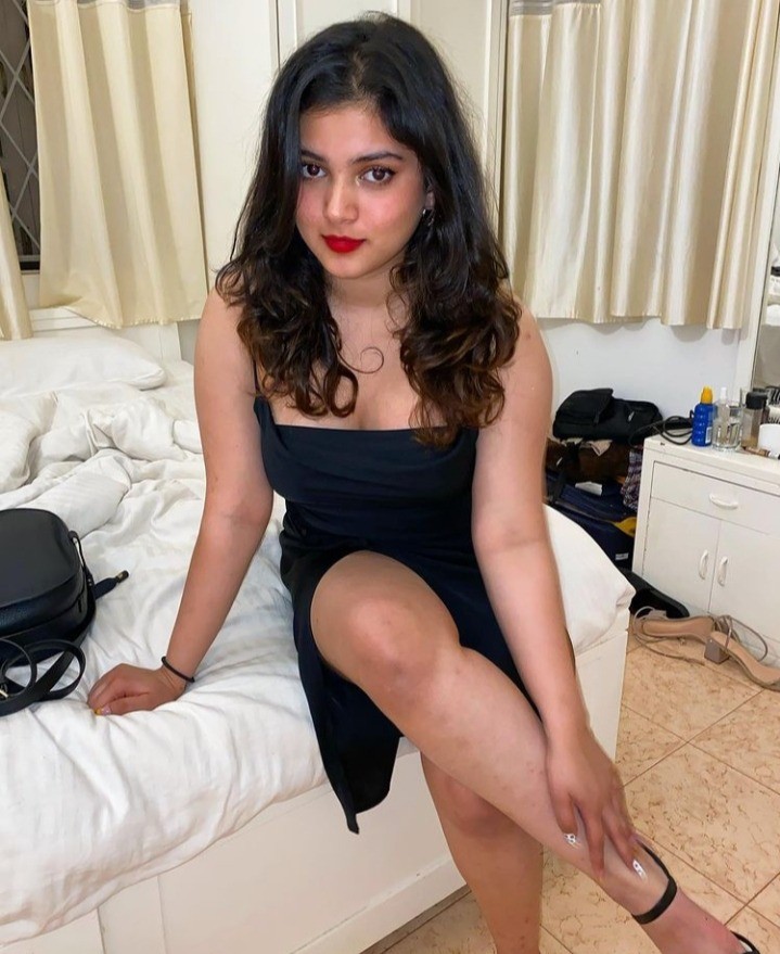 {MANIKONDA🔥🔥BB MASSAGE AND SEX SERVICE LOW COST INDEPENDENT BEST GENUINE CALL GIRLS ALL TYPE UNLIMITED SERVICE