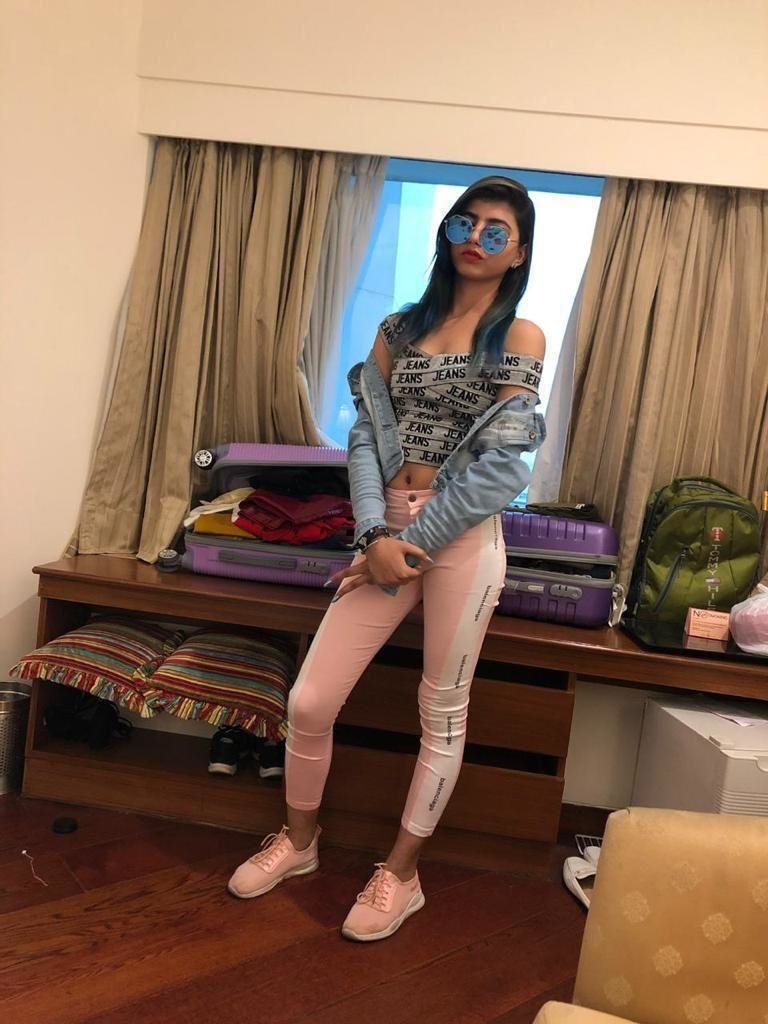Dilsukhnagar escort  HIGH PROFILE COPRETING GIRL SAFE AND SECURE IN
