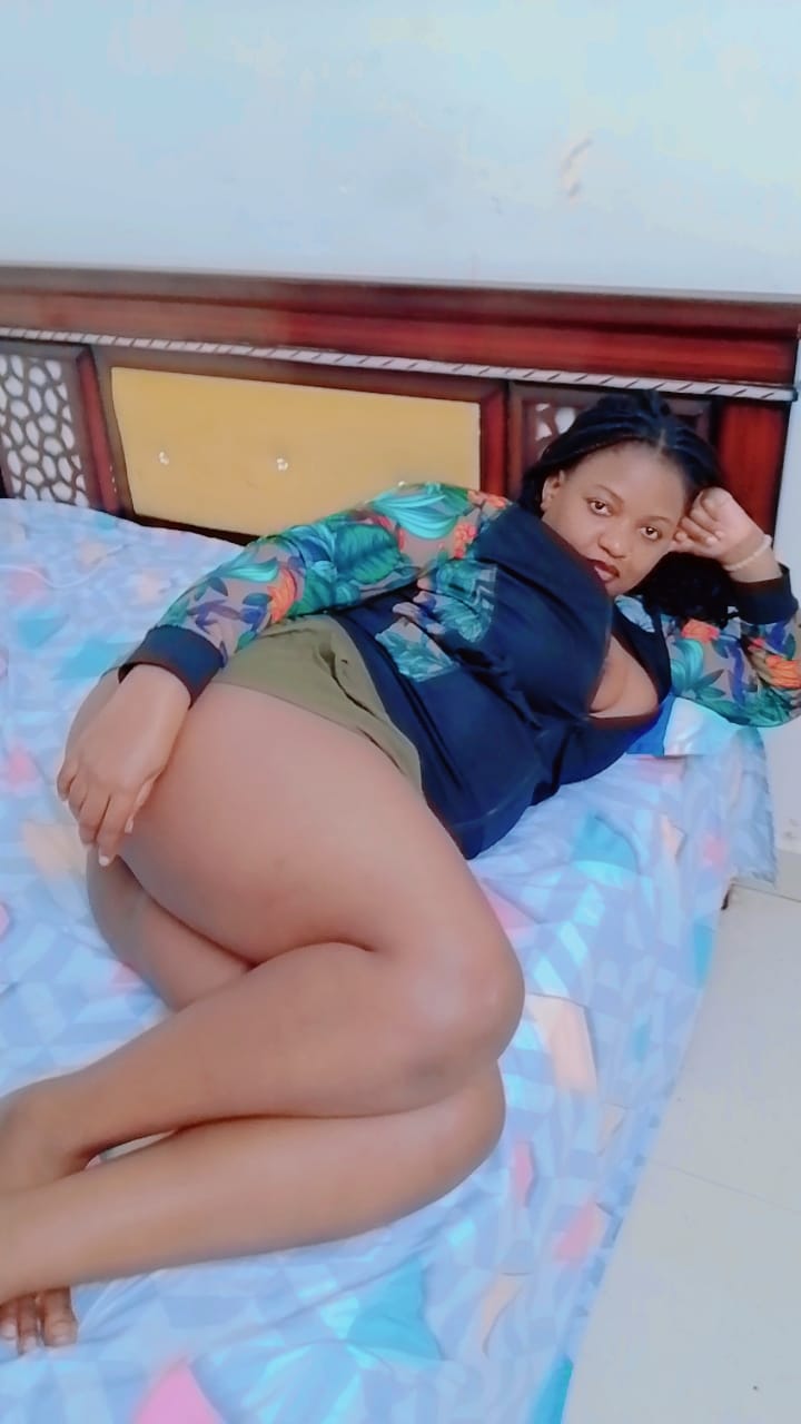 right mix of sexiness, naughtiness and desire to have a great time.