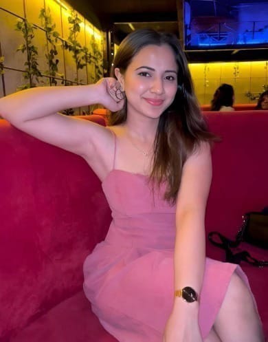 Pune full satisfied call girl service  hours available.