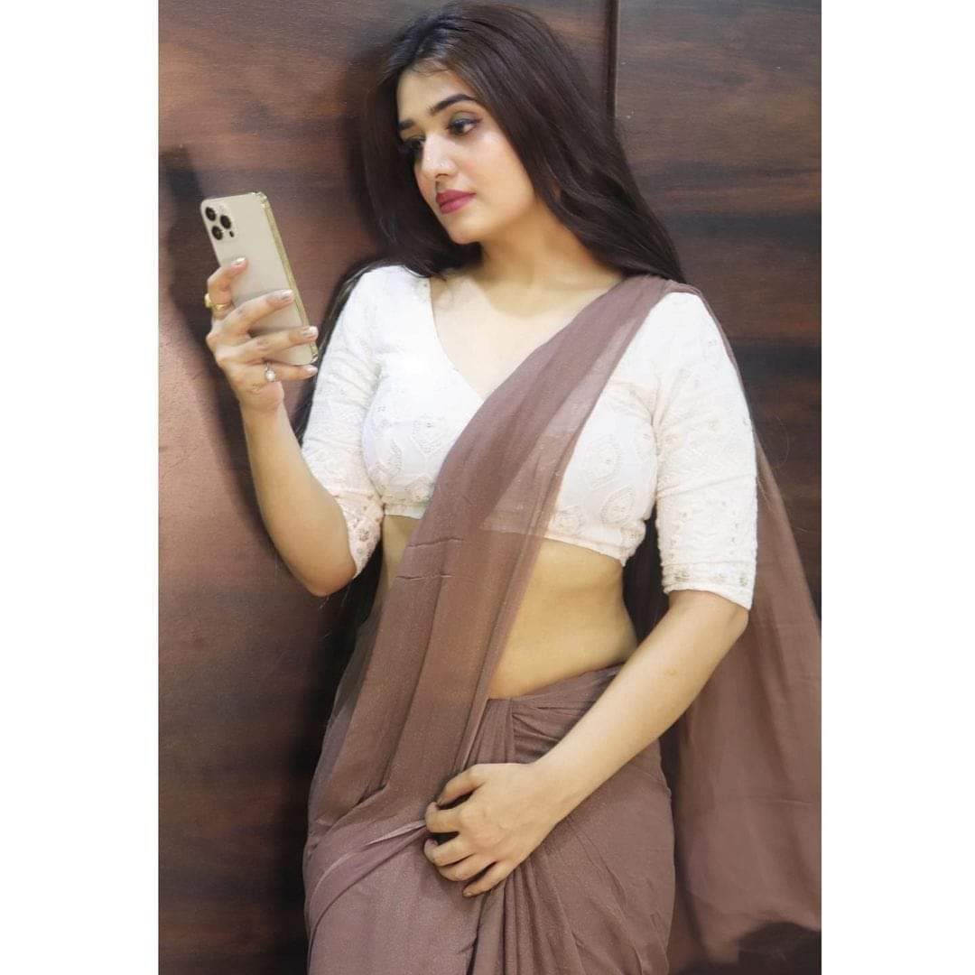 (B)No Advance( Hotel OyO Safe )Full Cash Pay Call Girls in Bangalore