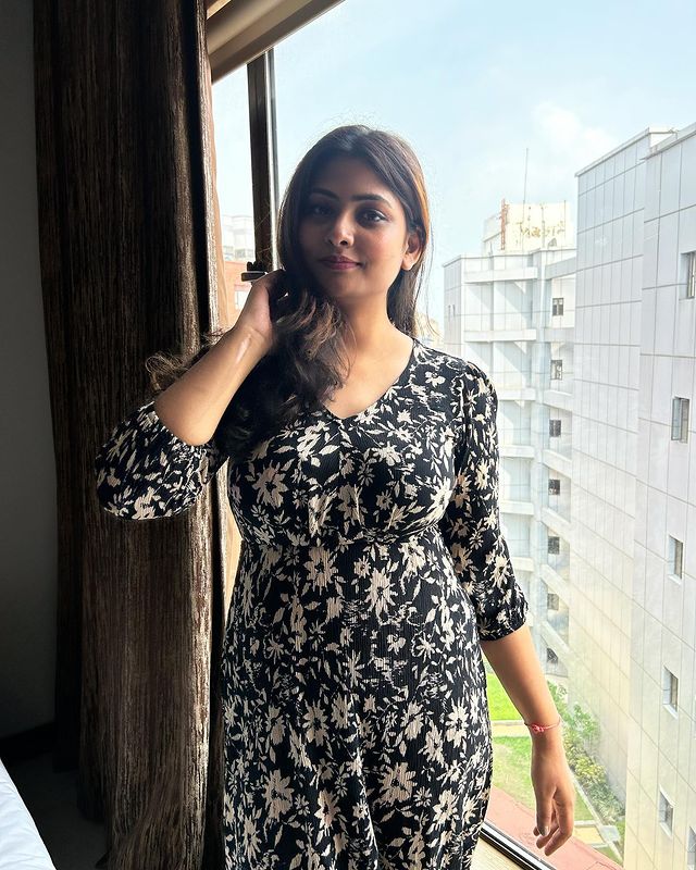 Himayatnagar Full satisfied independent call Girl  hours available anytime