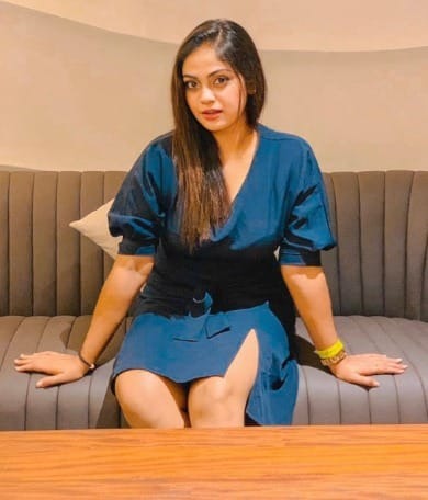 Call Girls In Defence Colony Delhi Escort Service Book 𝟗𝟴𝟏𝟖𝟰𝟳𝟎𝟖𝟖𝟓
