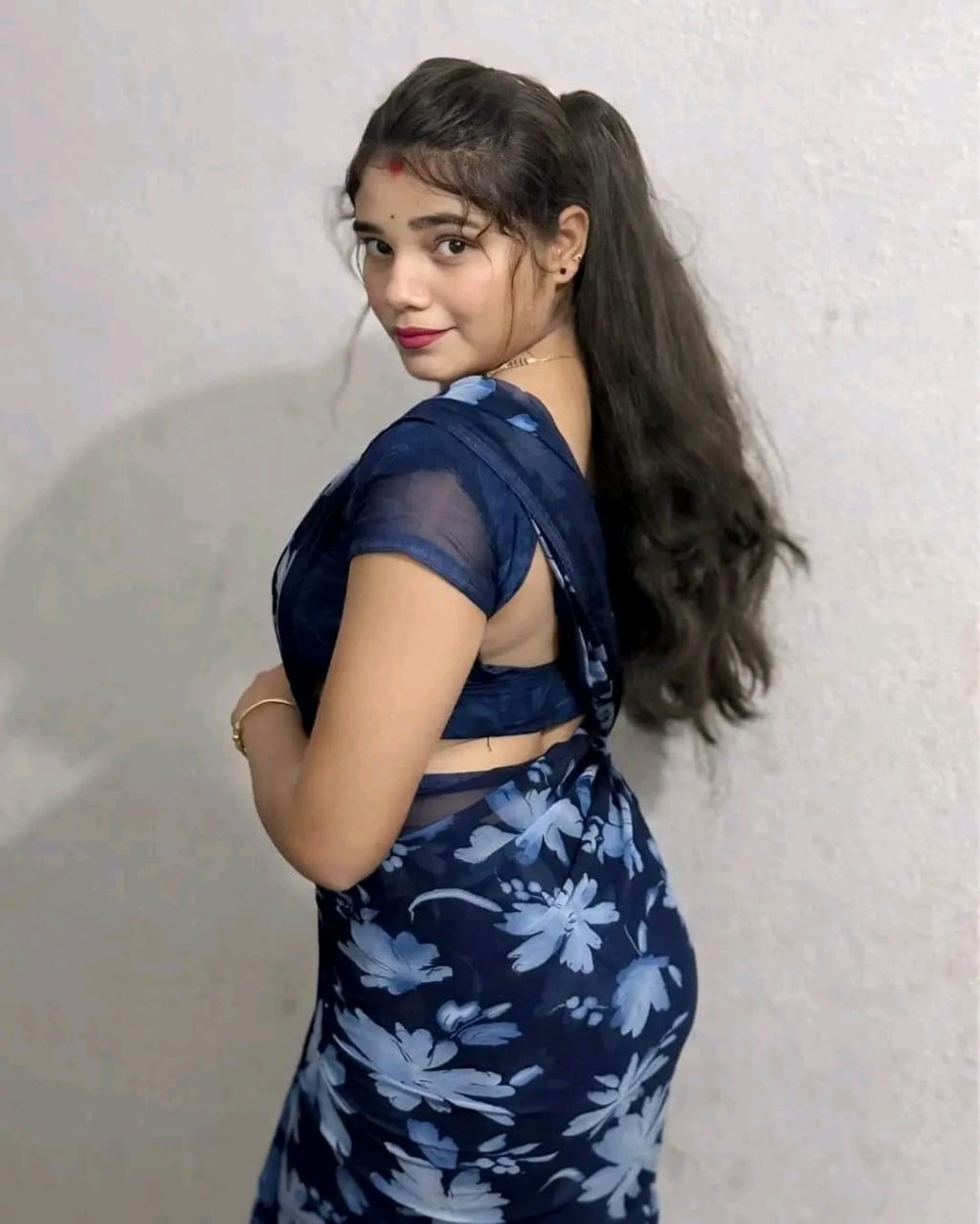 Pakka Promise Lowest Rate Call Girls Escorts Service Day Night  Hour Available Only CASH Payment Girls and Aunty Av..