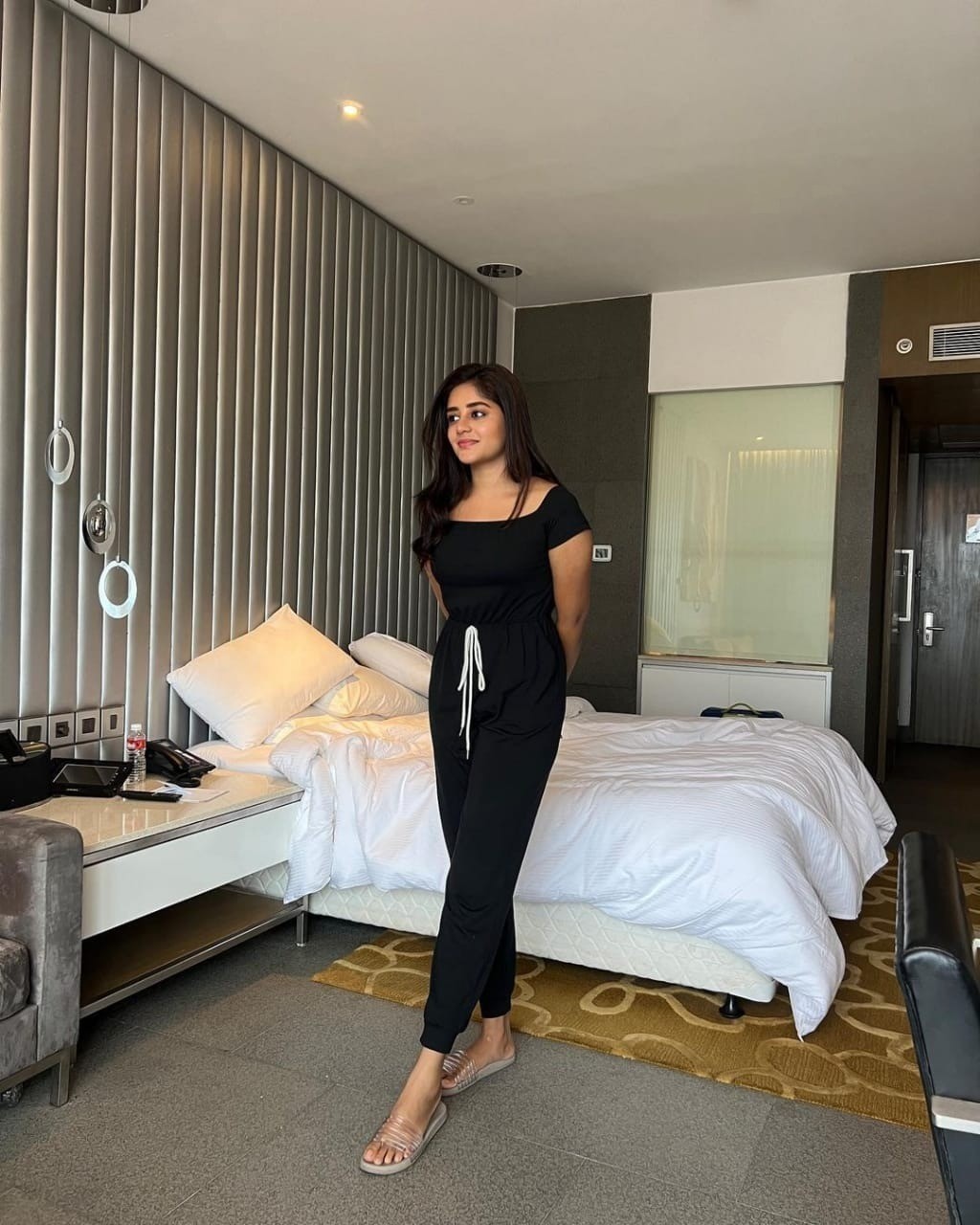 Hitech City Full satisfied independent call Girl  hours available anytime